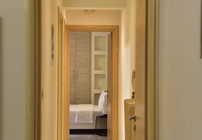 公寓 在 Piraeus - Gtrip Piraeus Floor Apartment - 8324