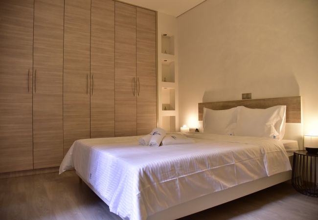 公寓 在 Piraeus - Gtrip Piraeus Floor Apartment - 8324