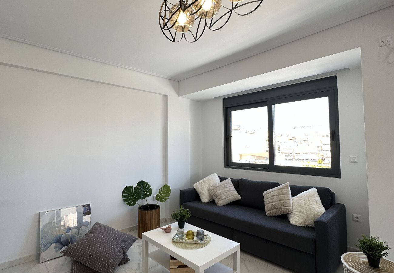 Apartment in Agios Dimitrios - Gtrip Luxe Loft Retreat