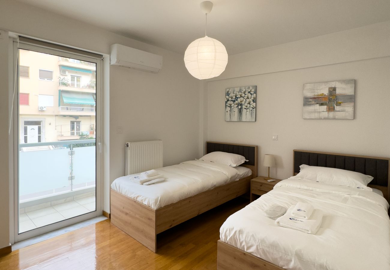 Apartment in Nea Smyrni - Gtrip Hotel Apartment 1F
